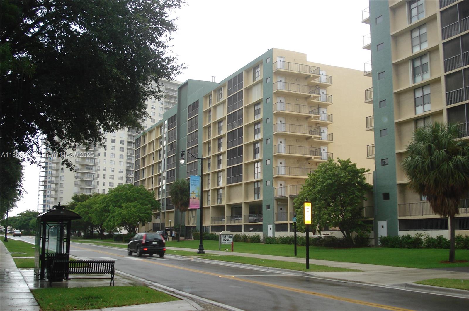 Extra spacious unit in the heart of Sunny Isles Beach! Walking distance to the beach, close to everything, restaurants, supermarkets, shopping centers, 5 minutes drive from Aventura Mall. This is a seasonal rent. Available starting December 1st. Looking for a six month lease. Rent includes internet, basic cable, water and trash collection. Tenant is responsible for electric bill. Two bedrooms, two full bathrooms. Ideal for your seasonal stay!