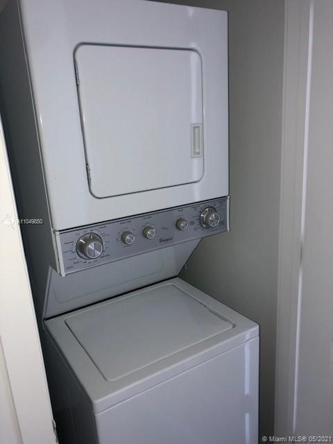 CANVAS CONDO - Residential