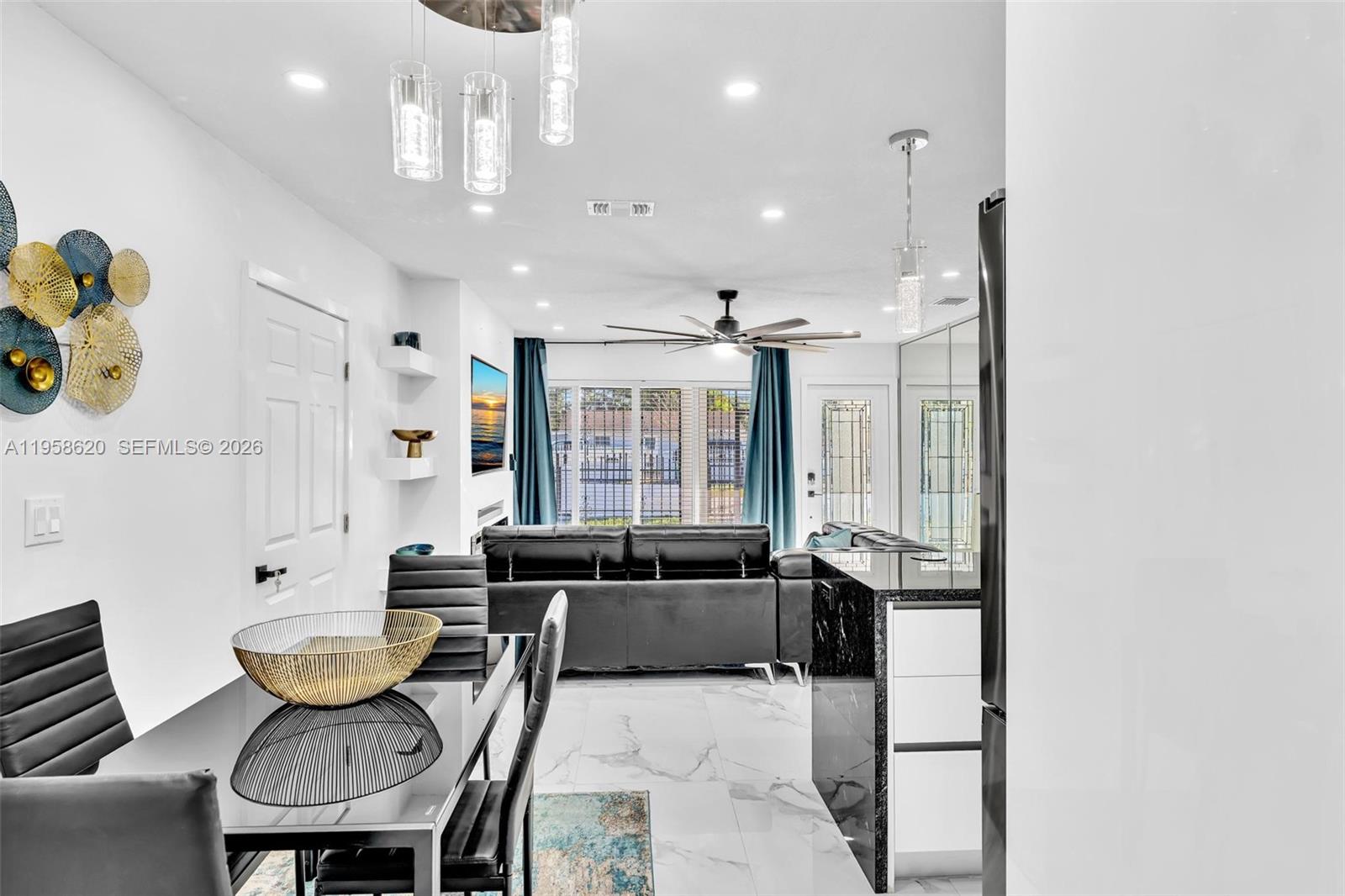 CURTISS PARK - Residential Lease