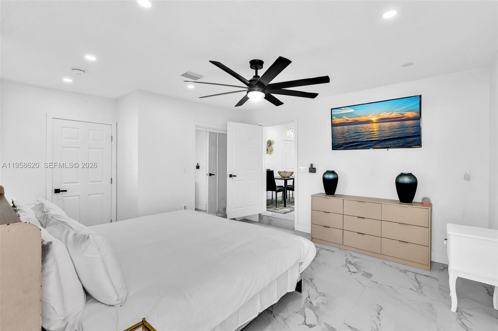 CURTISS PARK - Residential Lease