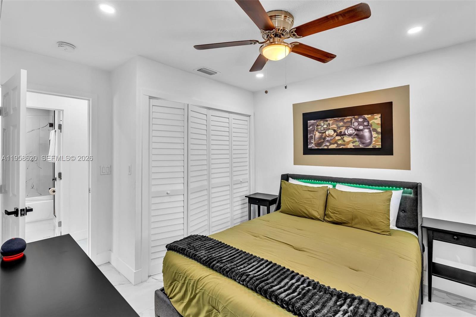 CURTISS PARK - Residential Lease