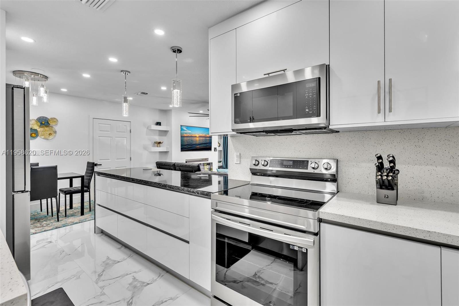 CURTISS PARK - Residential Lease