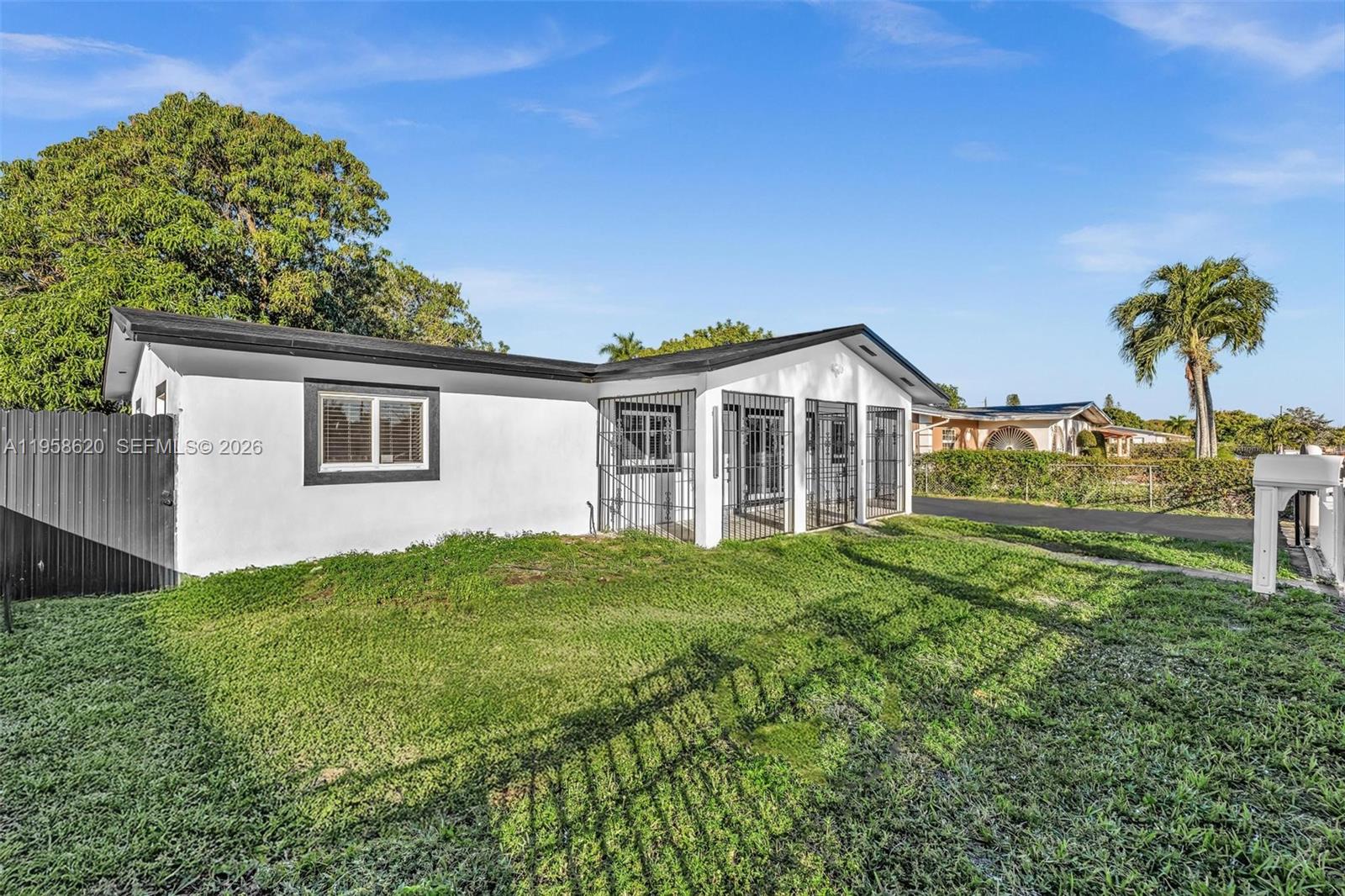 CURTISS PARK - Residential Lease