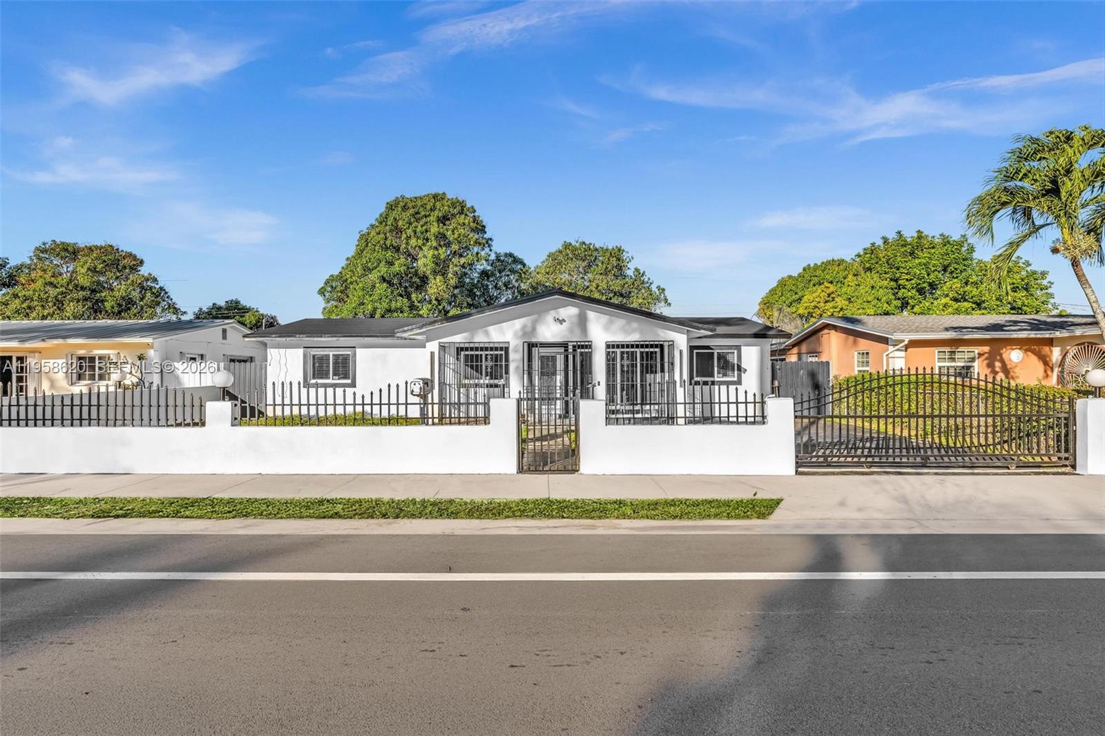 CURTISS PARK - Residential Lease