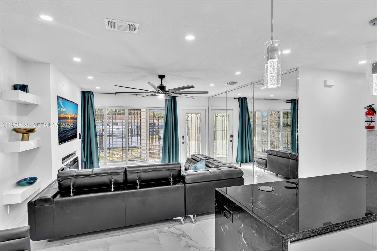 CURTISS PARK - Residential Lease