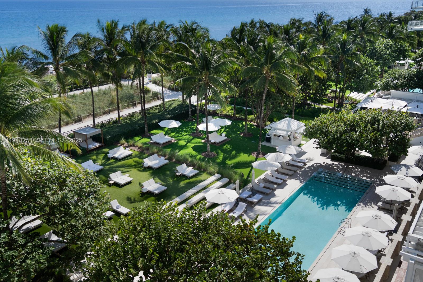 SURF CLUB CONDO - Residential