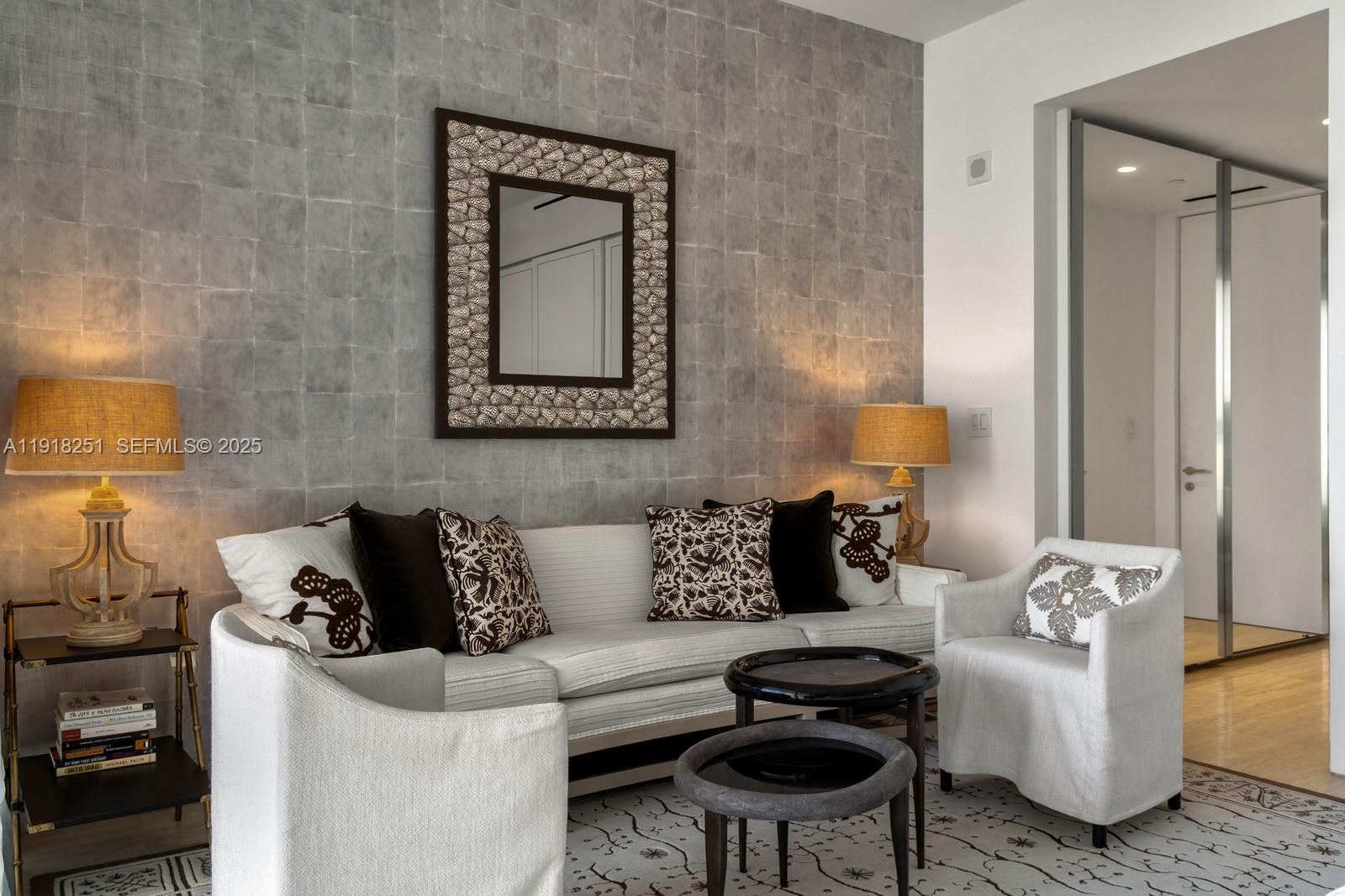 SURF CLUB CONDO - Residential