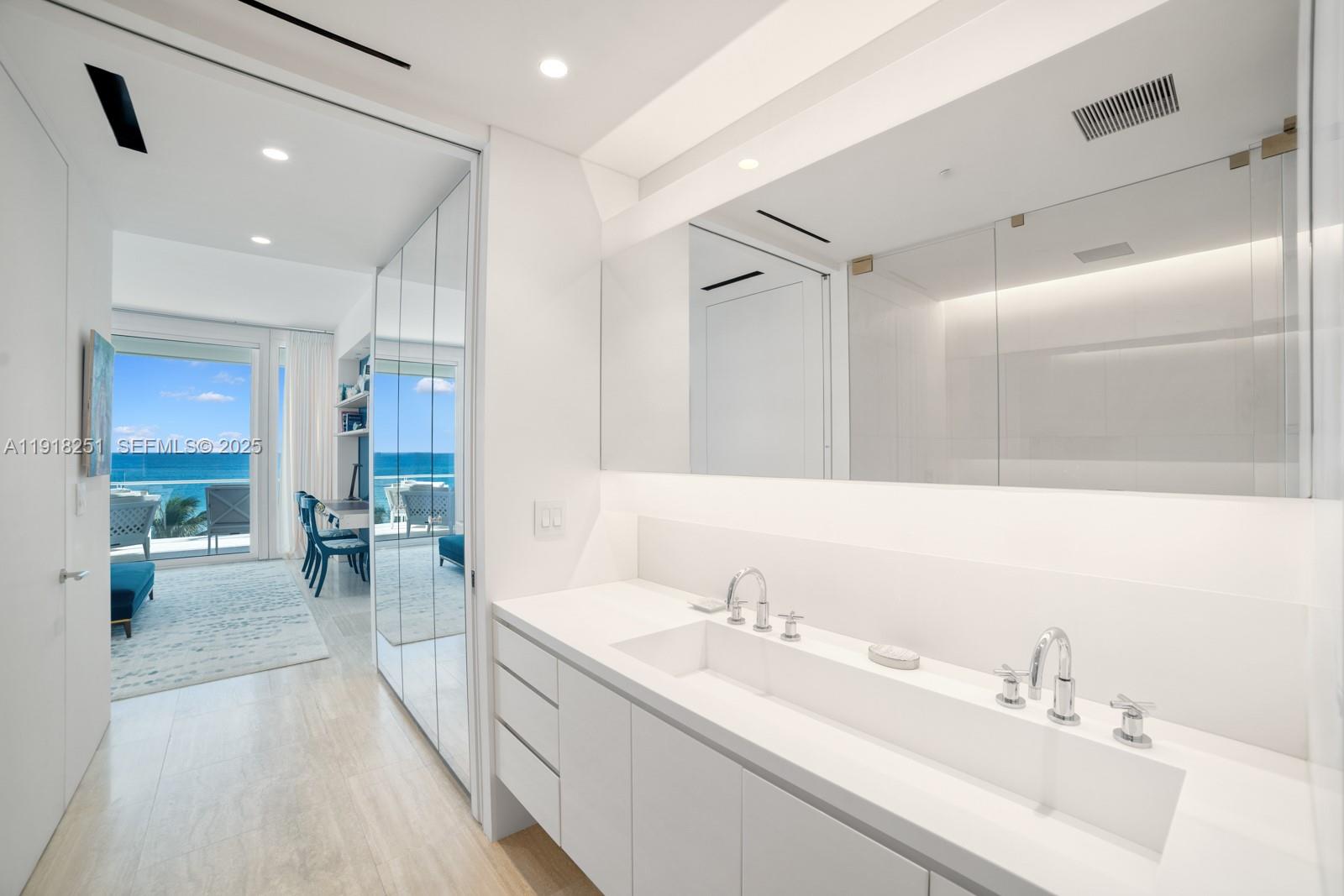 SURF CLUB CONDO - Residential