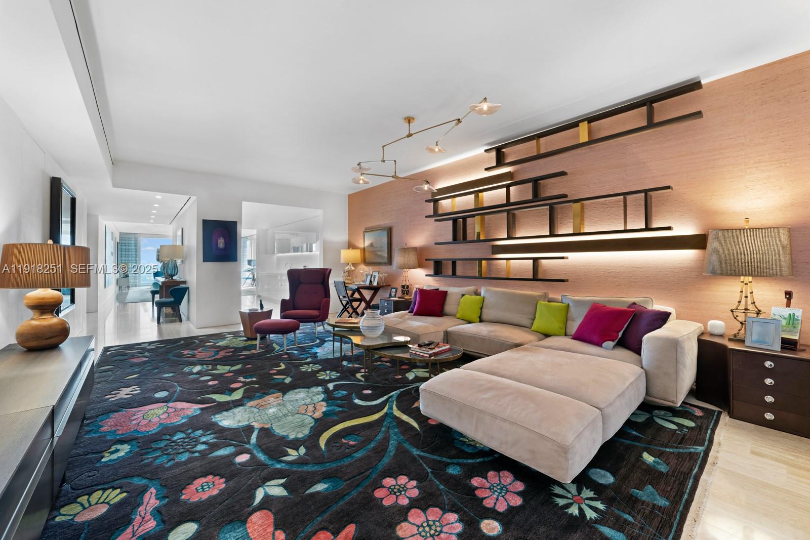 SURF CLUB CONDO - Residential