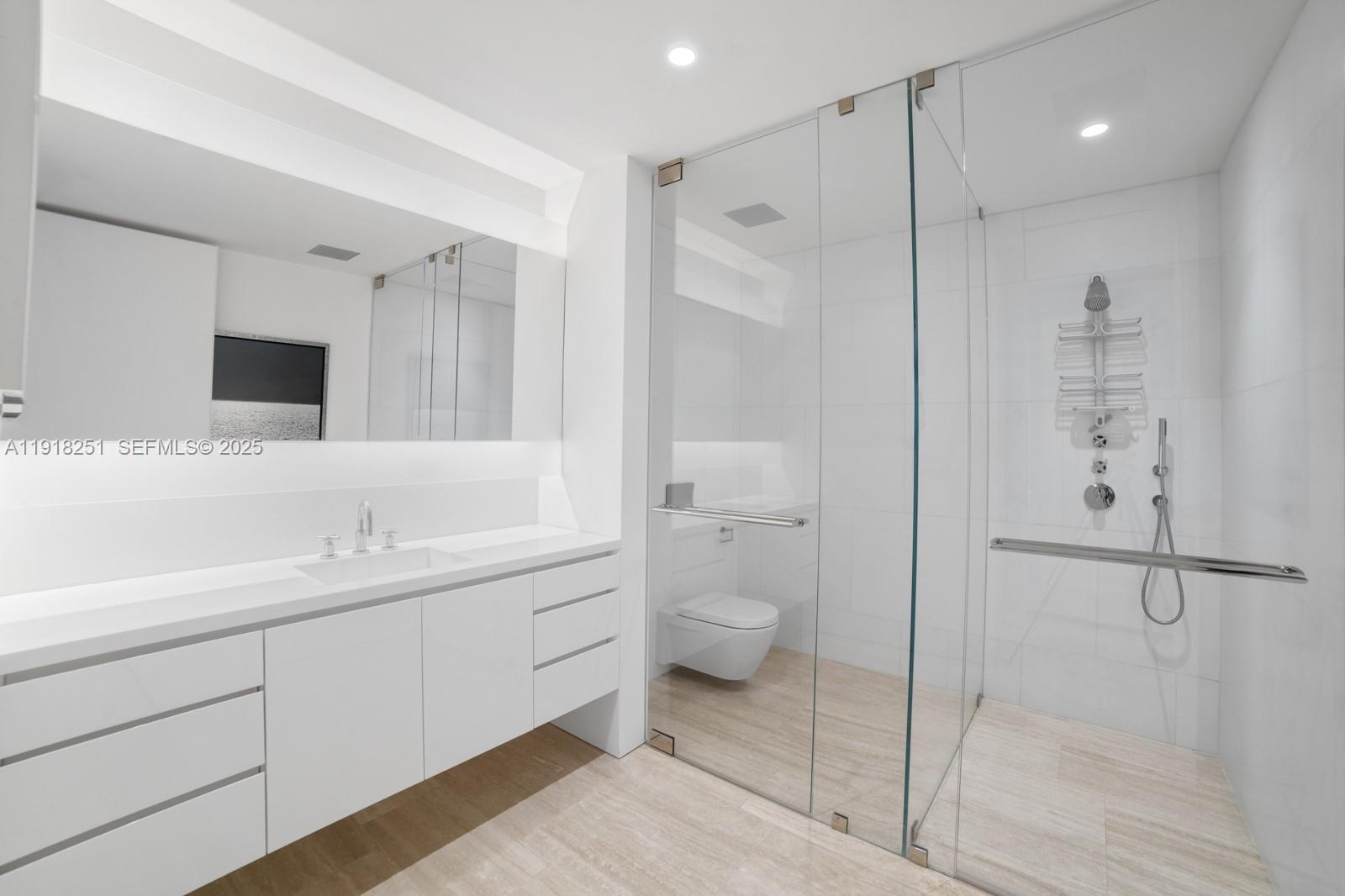 SURF CLUB CONDO - Residential