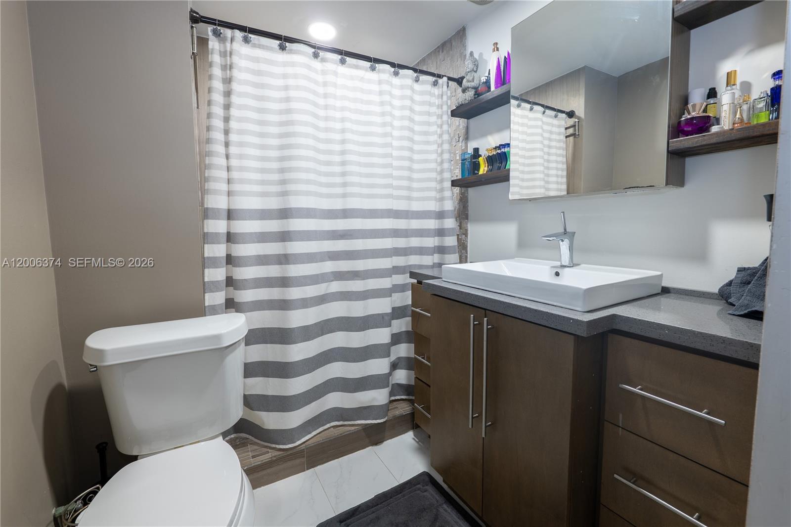 EVERGLADES SUGAR & LAND C - Residential