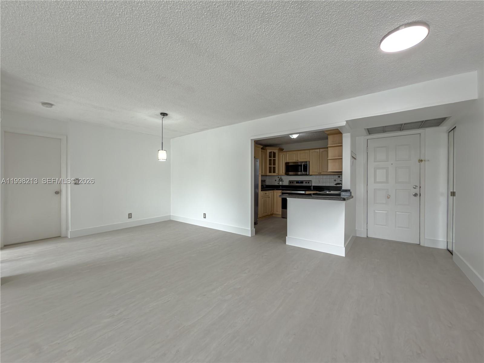 KARANDA VILLAGE VI-C COND - Residential