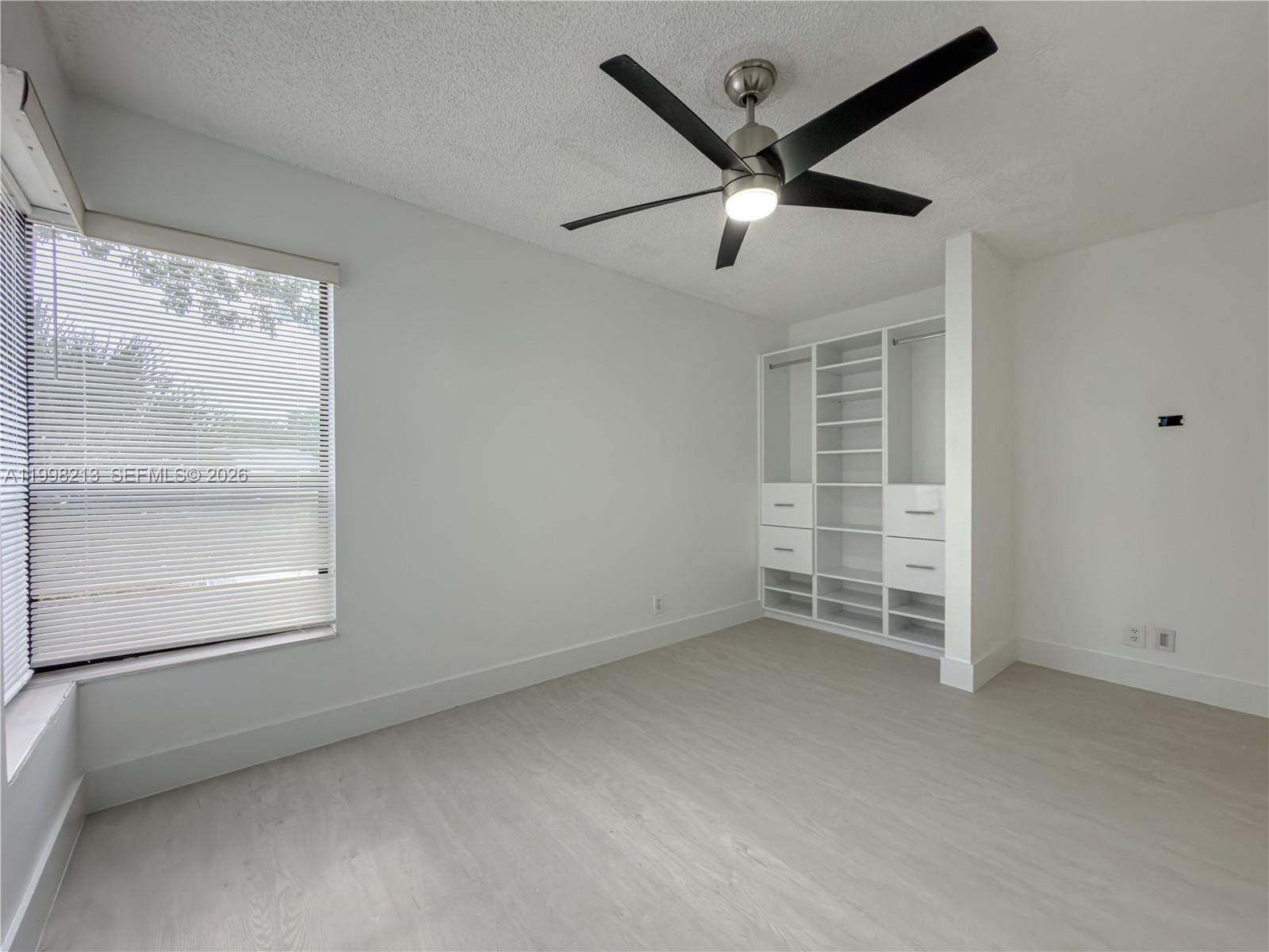 KARANDA VILLAGE VI-C COND - Residential