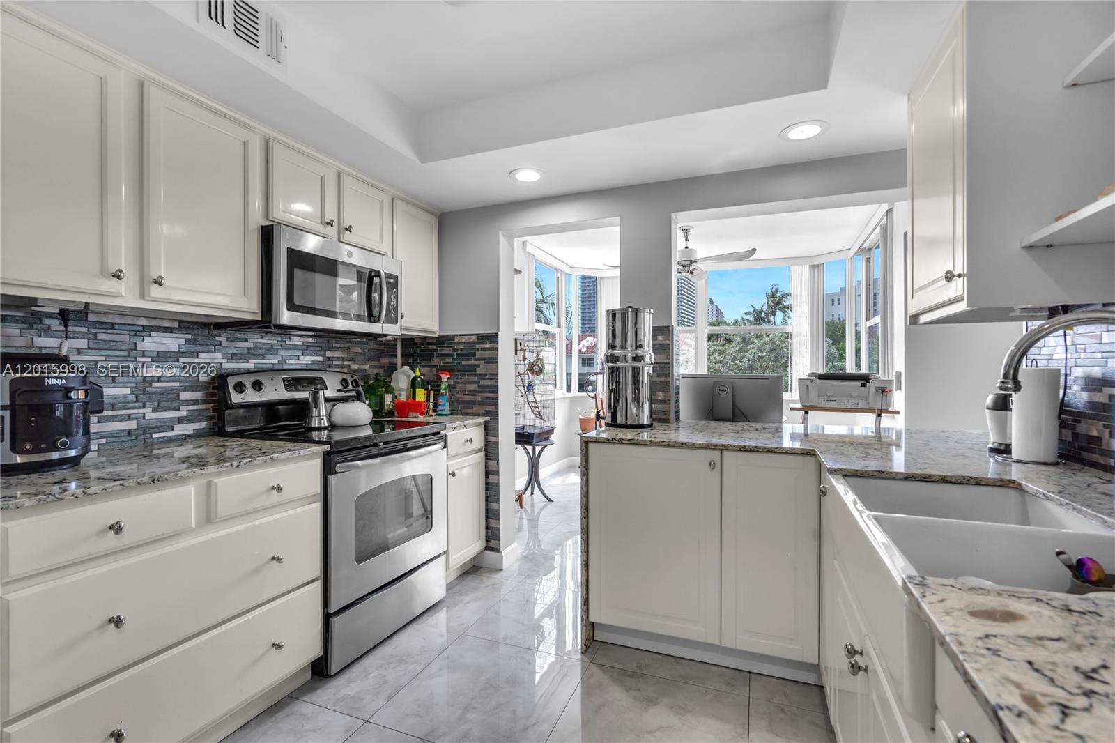 REEF WEST CONDO - Residential