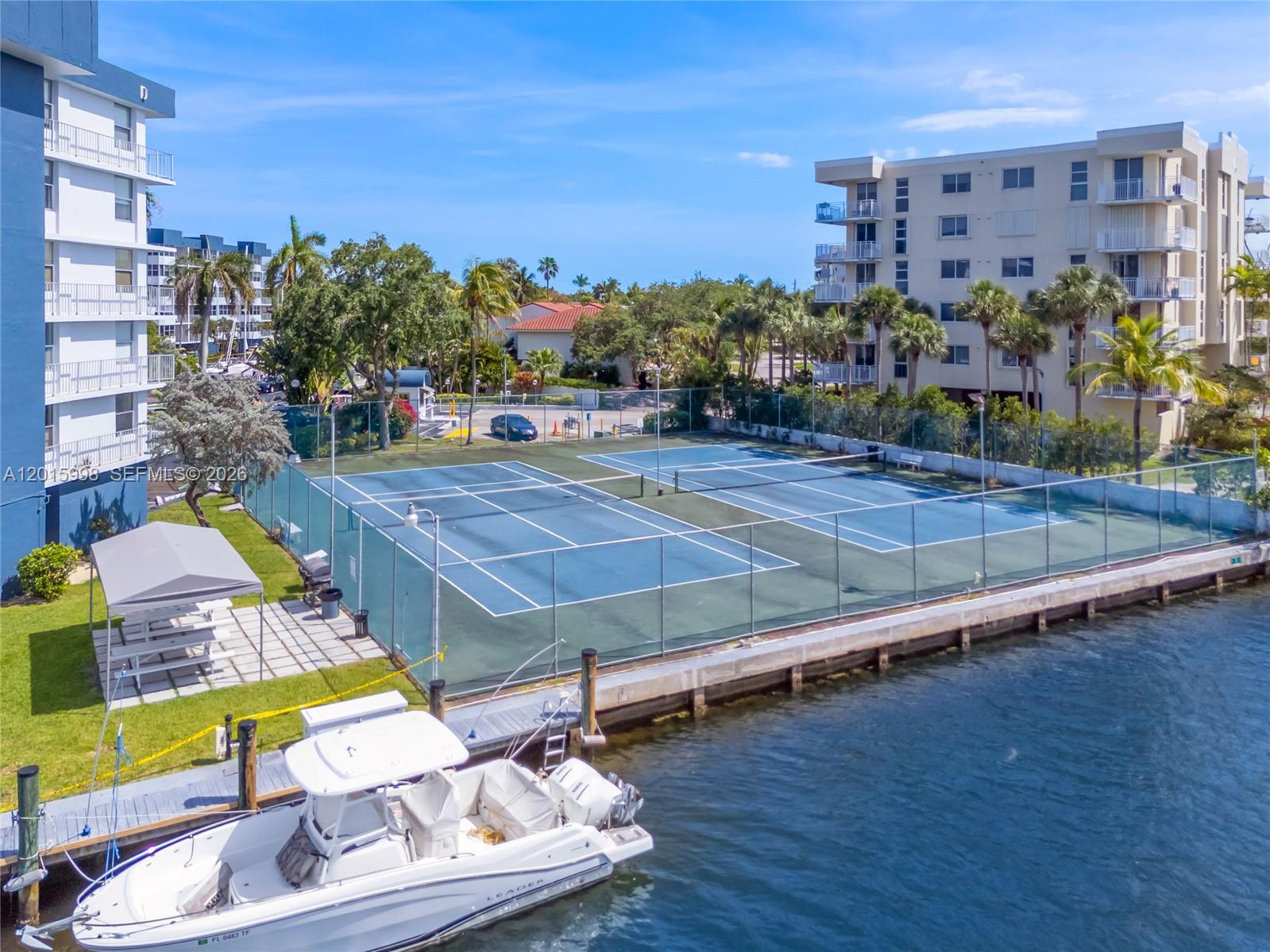 REEF WEST CONDO - Residential