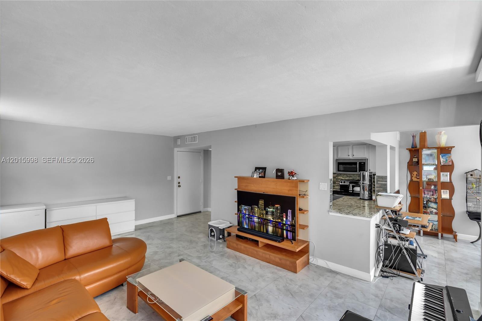 REEF WEST CONDO - Residential