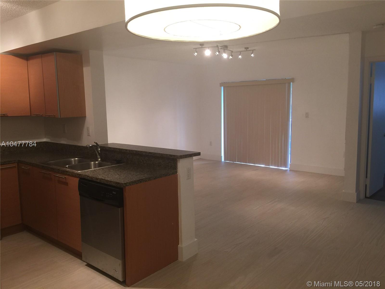 The Palms Of Pembroke Con - Residential Lease