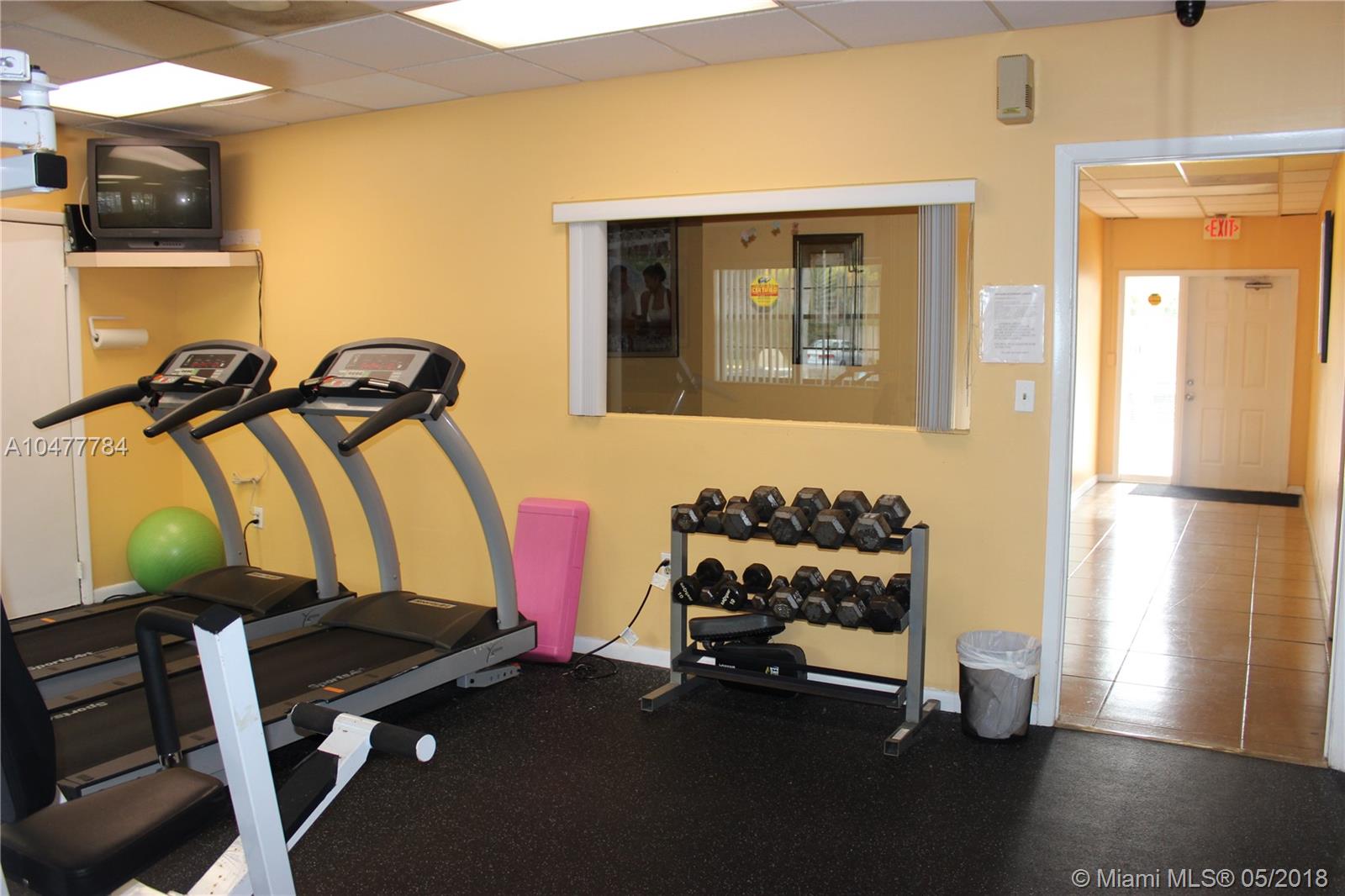 The Palms Of Pembroke Con - Residential Lease