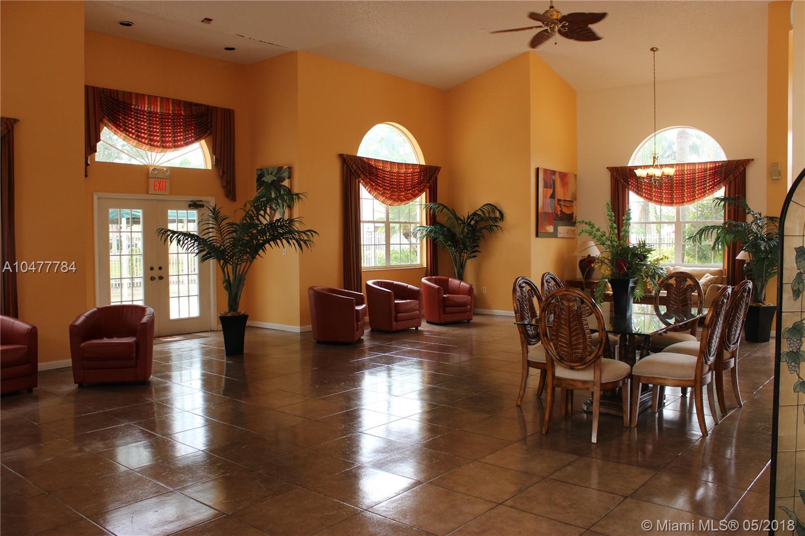 The Palms Of Pembroke Con - Residential Lease