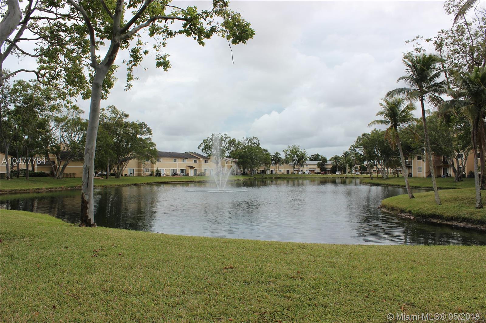 The Palms Of Pembroke Con - Residential Lease