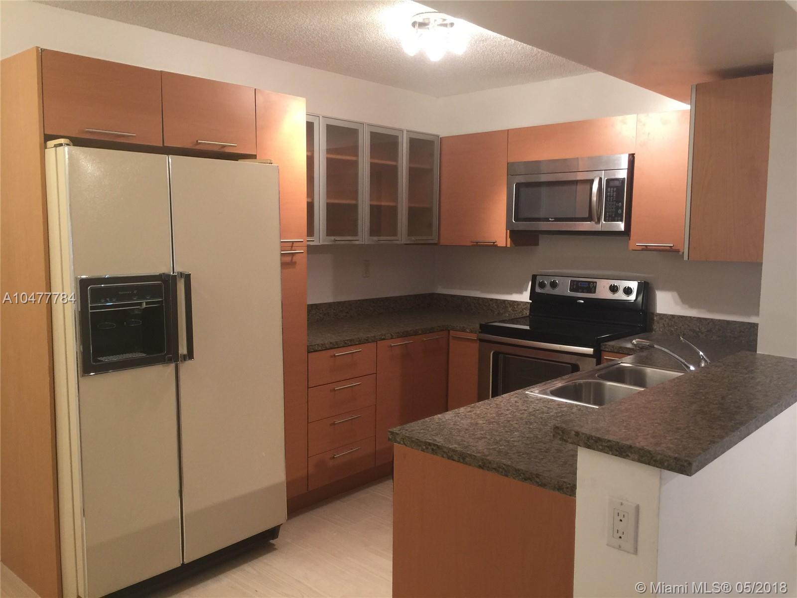 The Palms Of Pembroke Con - Residential Lease