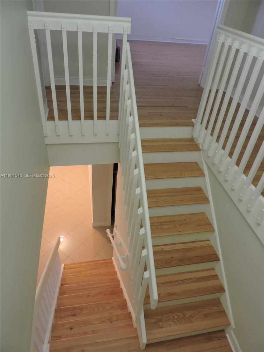 VIZCAYA AT THE HAMMOCKS 1 - Residential Lease