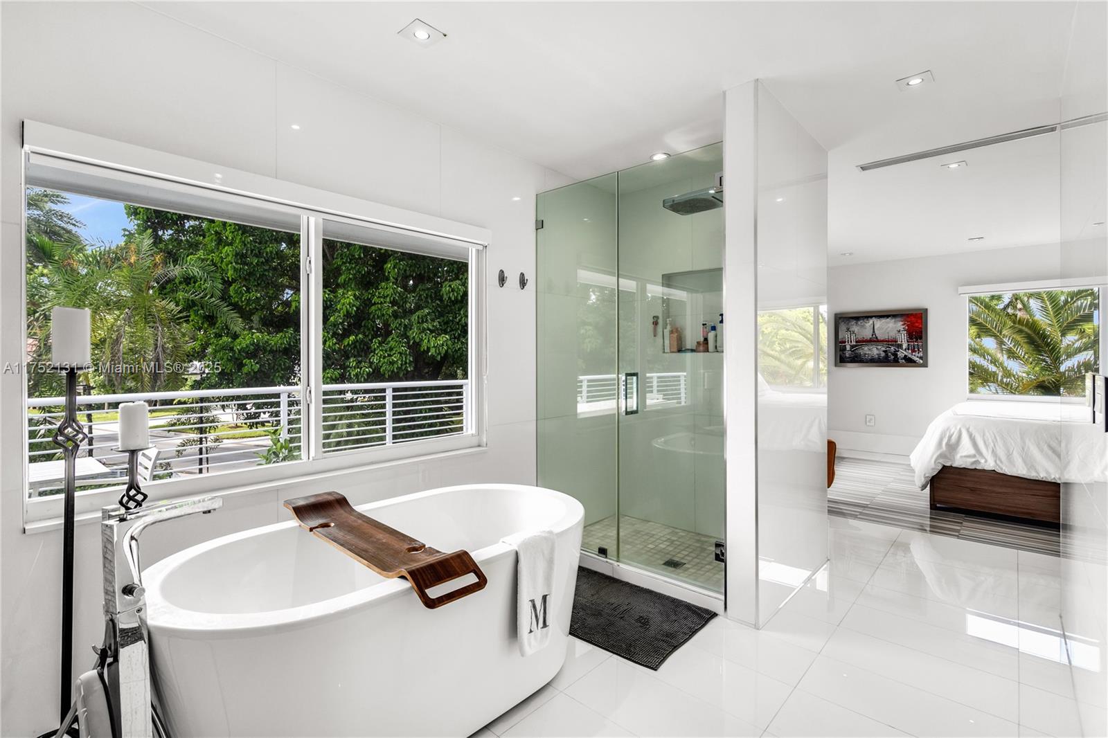 DORAL ESTATES - Residential