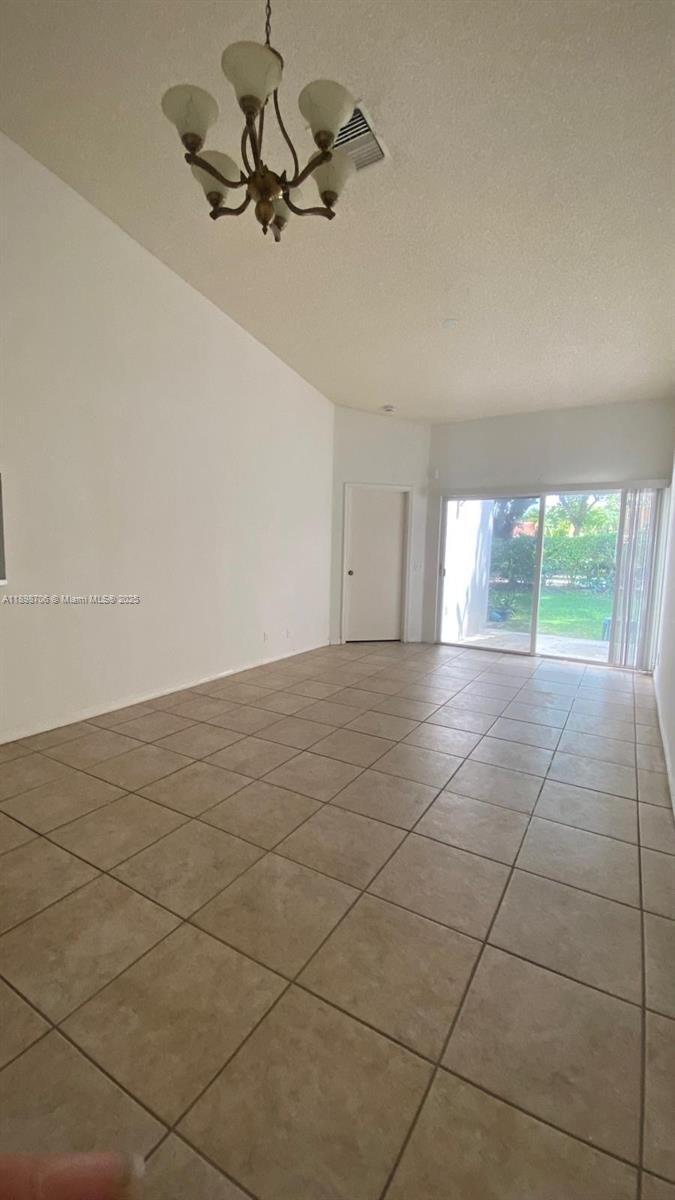 VILLAGES OF RENAISSANCE - Residential Lease