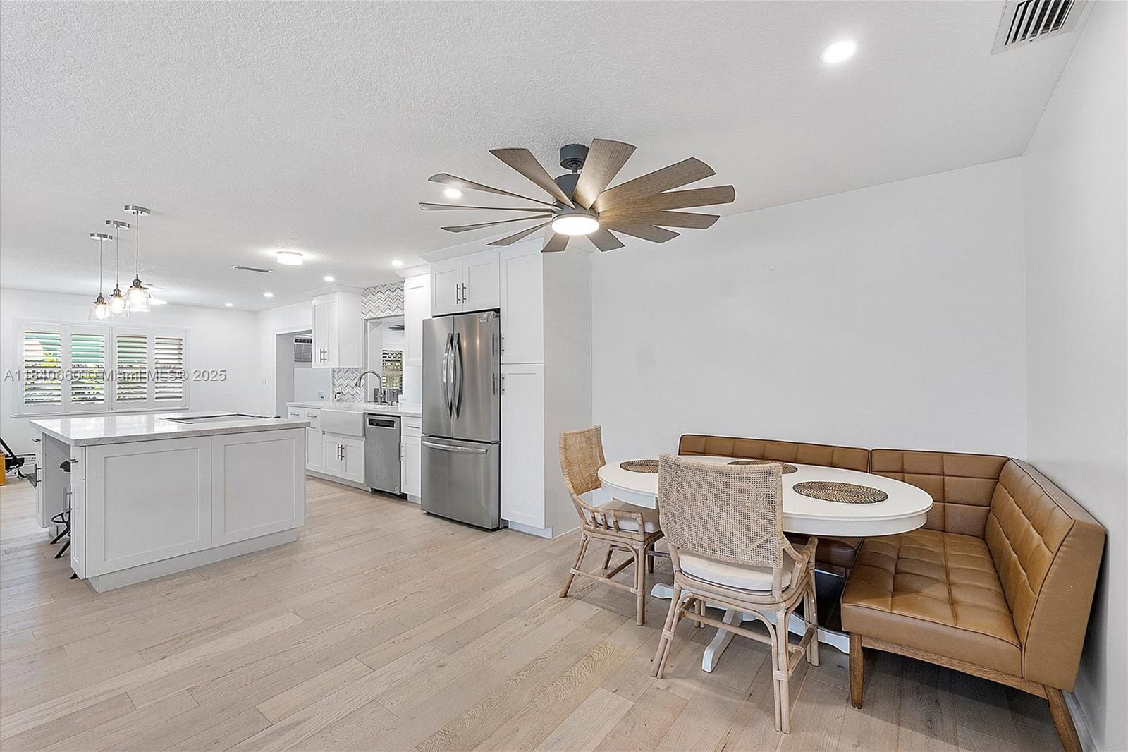 OAKLAND HILLS 4TH SEC - Residential