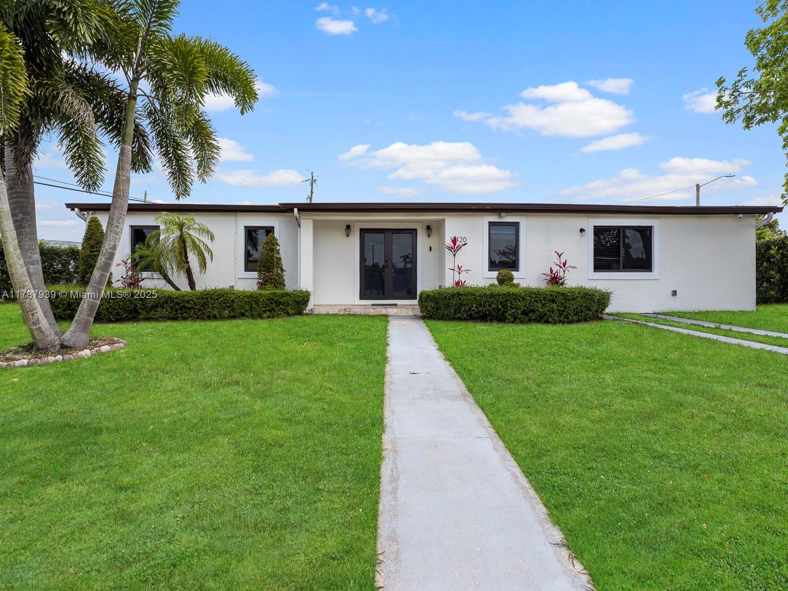 Property for Sale at 11420 Sw 44th St, Miami, Broward County, Florida - Bedrooms: 3 
Bathrooms: 3  - $720,000