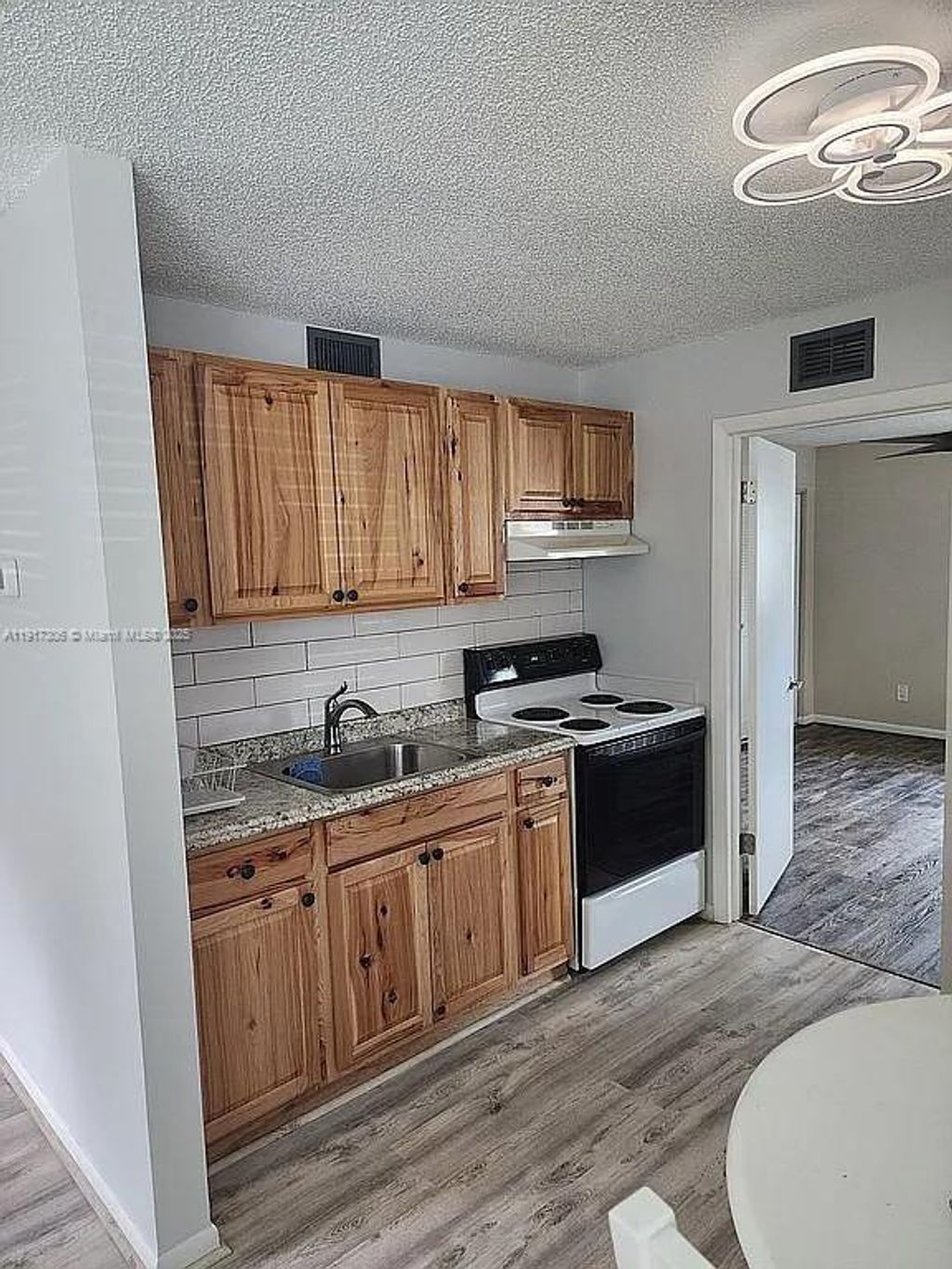 Photo of 333 SE Martin Ave #4-4, Stuart, FL 34996 (MLS # A11917306)