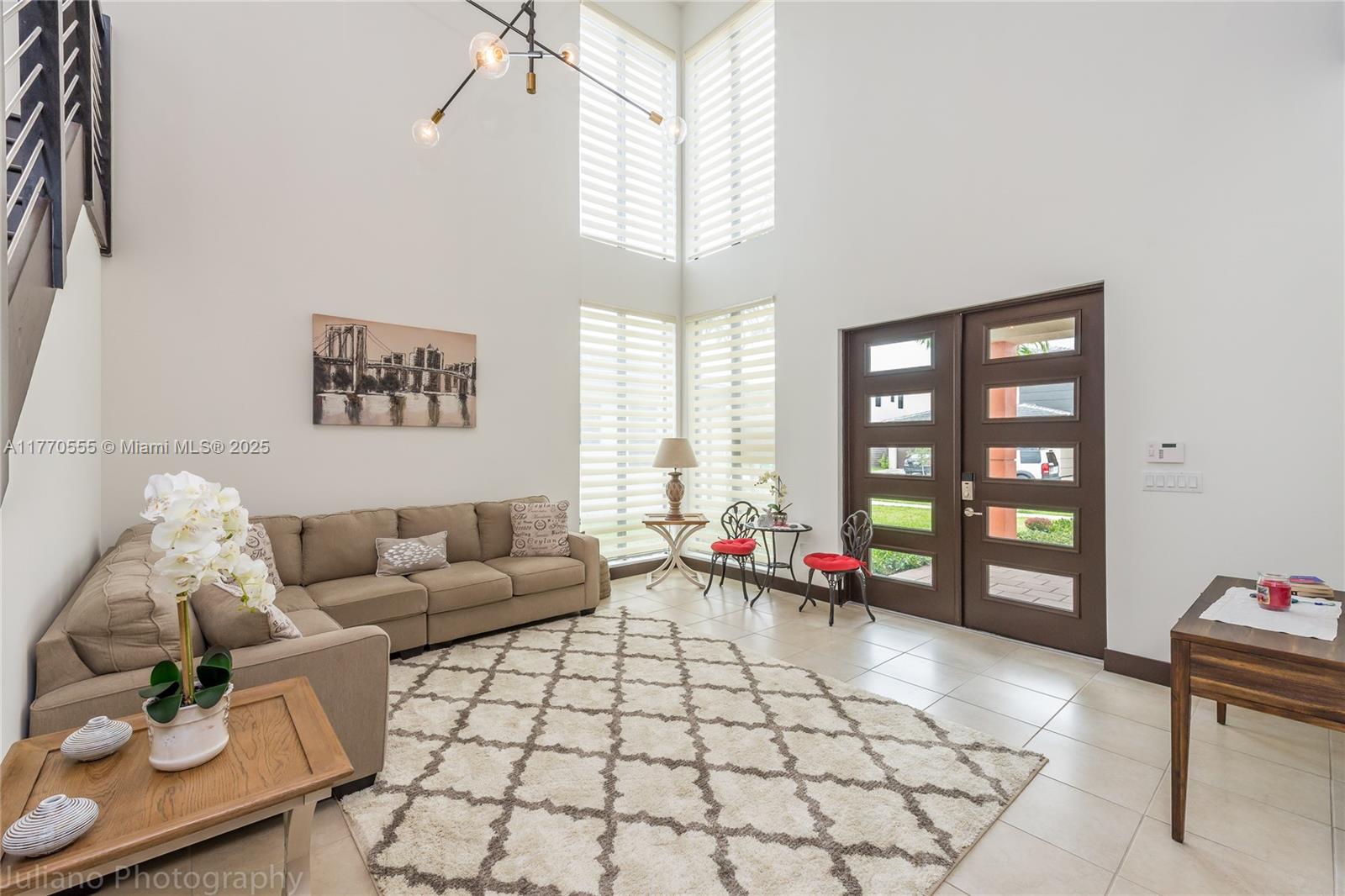 CRESTVIEW WEST - Residential