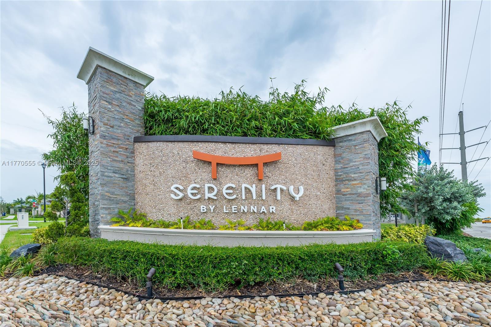 CRESTVIEW WEST - Residential