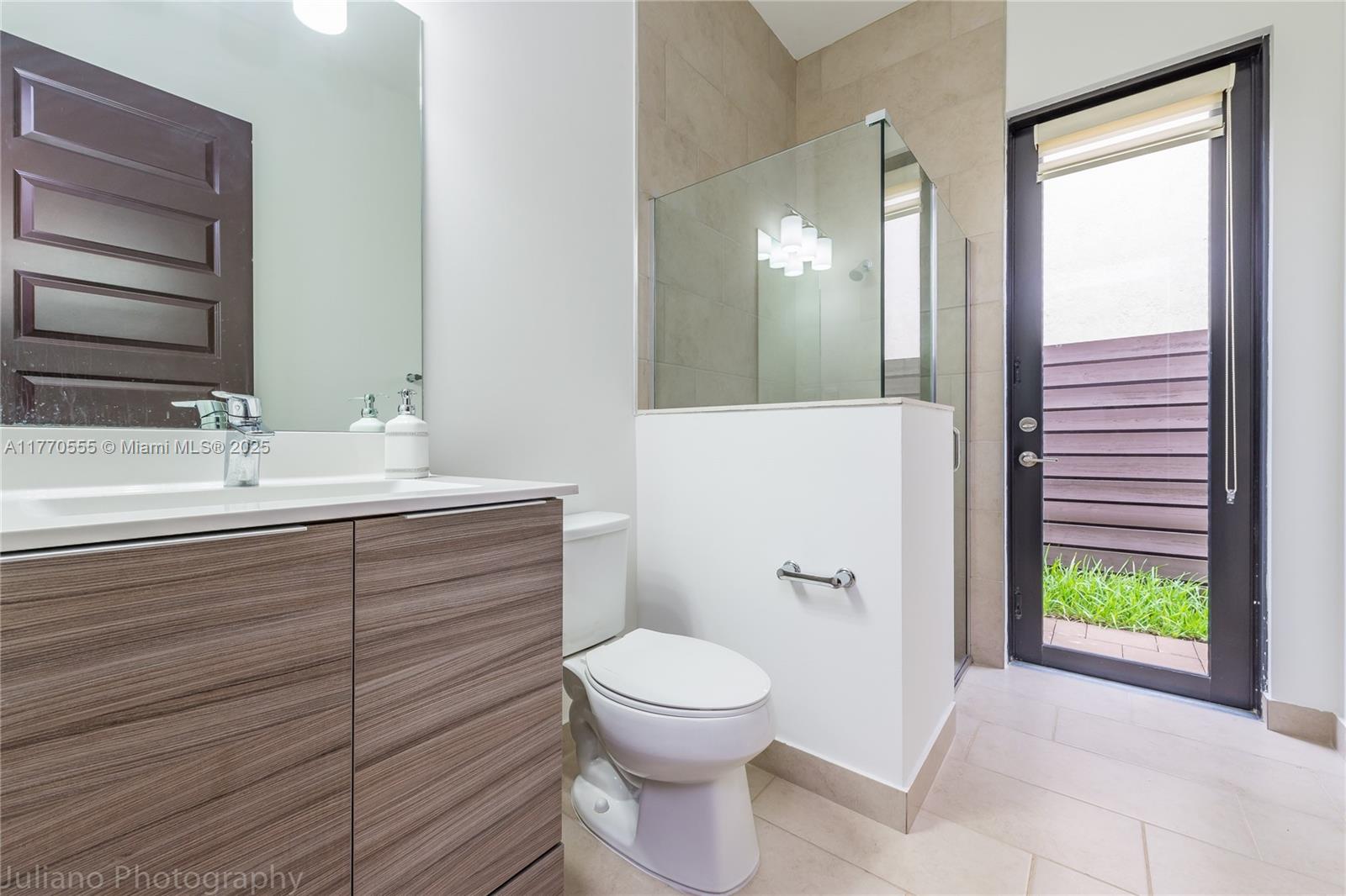 CRESTVIEW WEST - Residential