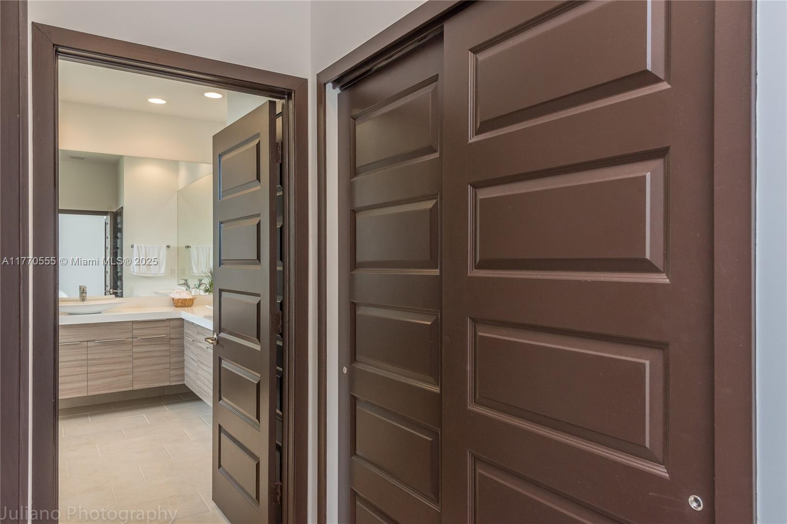 CRESTVIEW WEST - Residential