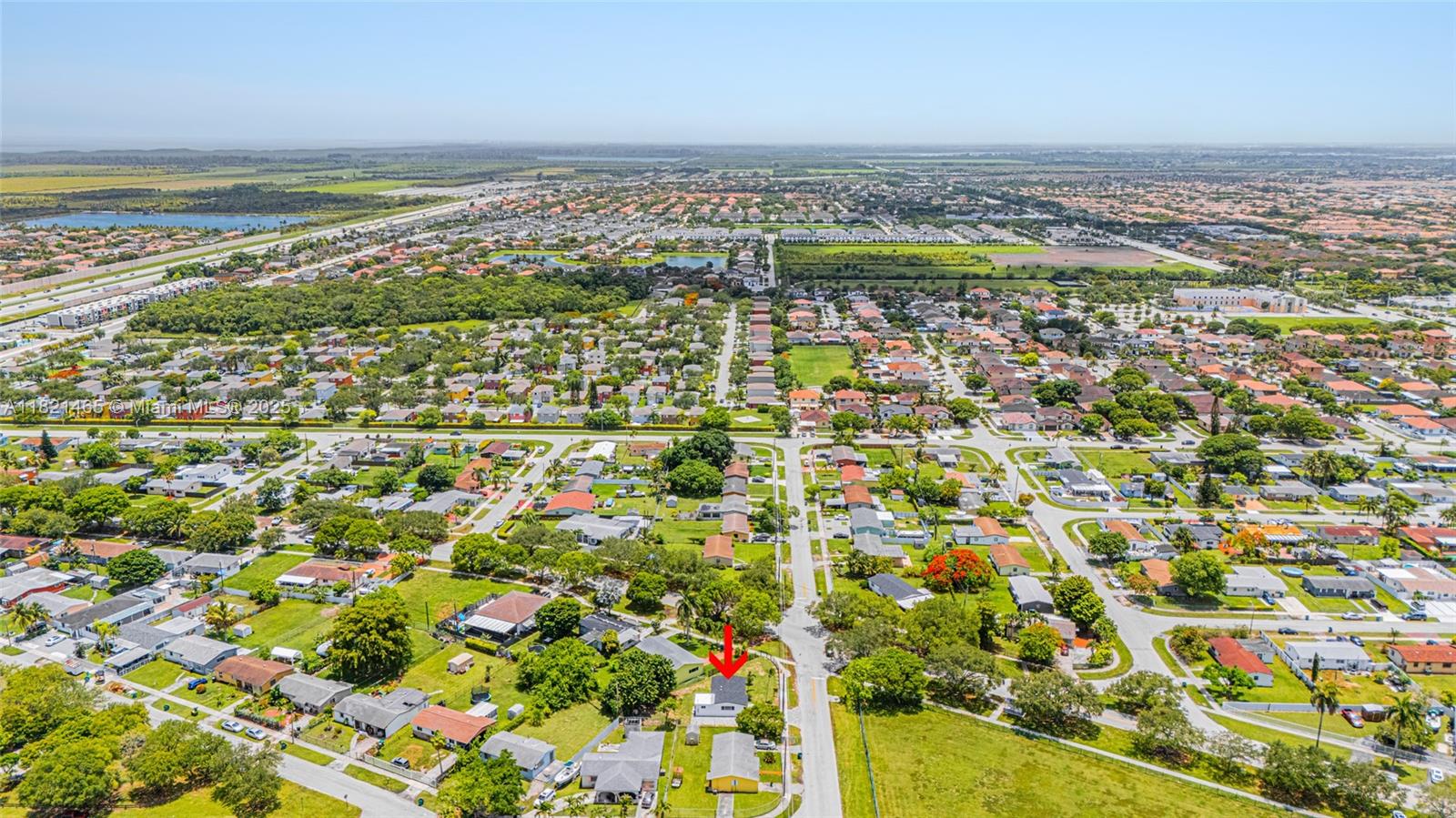 LINCOLN ESTS - Residential