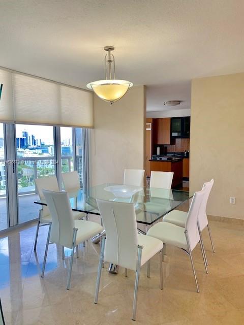 THE PINNACLE CONDO - Residential