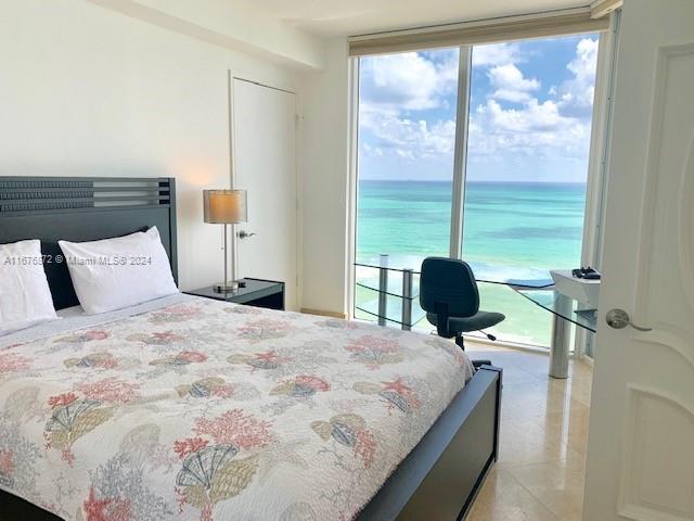THE PINNACLE CONDO - Residential