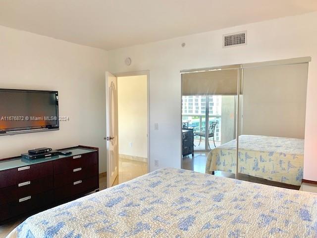 THE PINNACLE CONDO - Residential