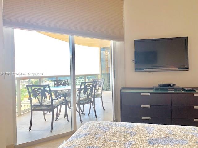 THE PINNACLE CONDO - Residential