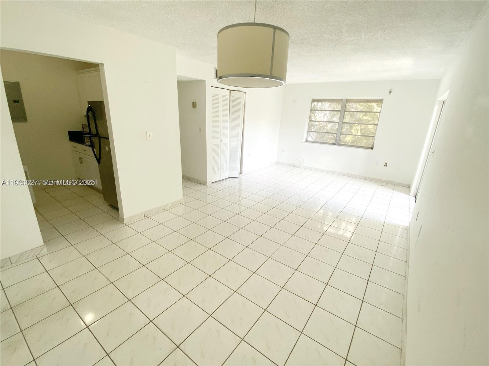 MIRADOR PLAZA CONDO - Residential Lease