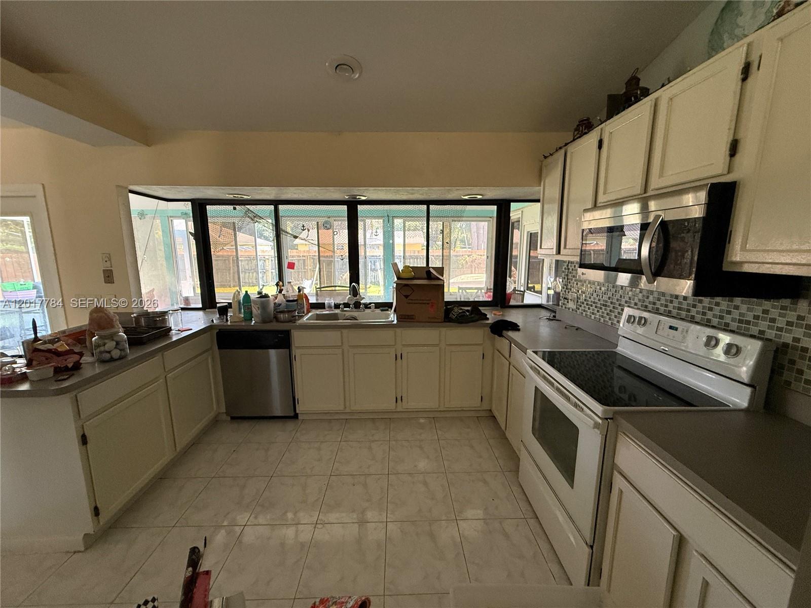 PORT ST LUCIE SECTION 28 - Residential