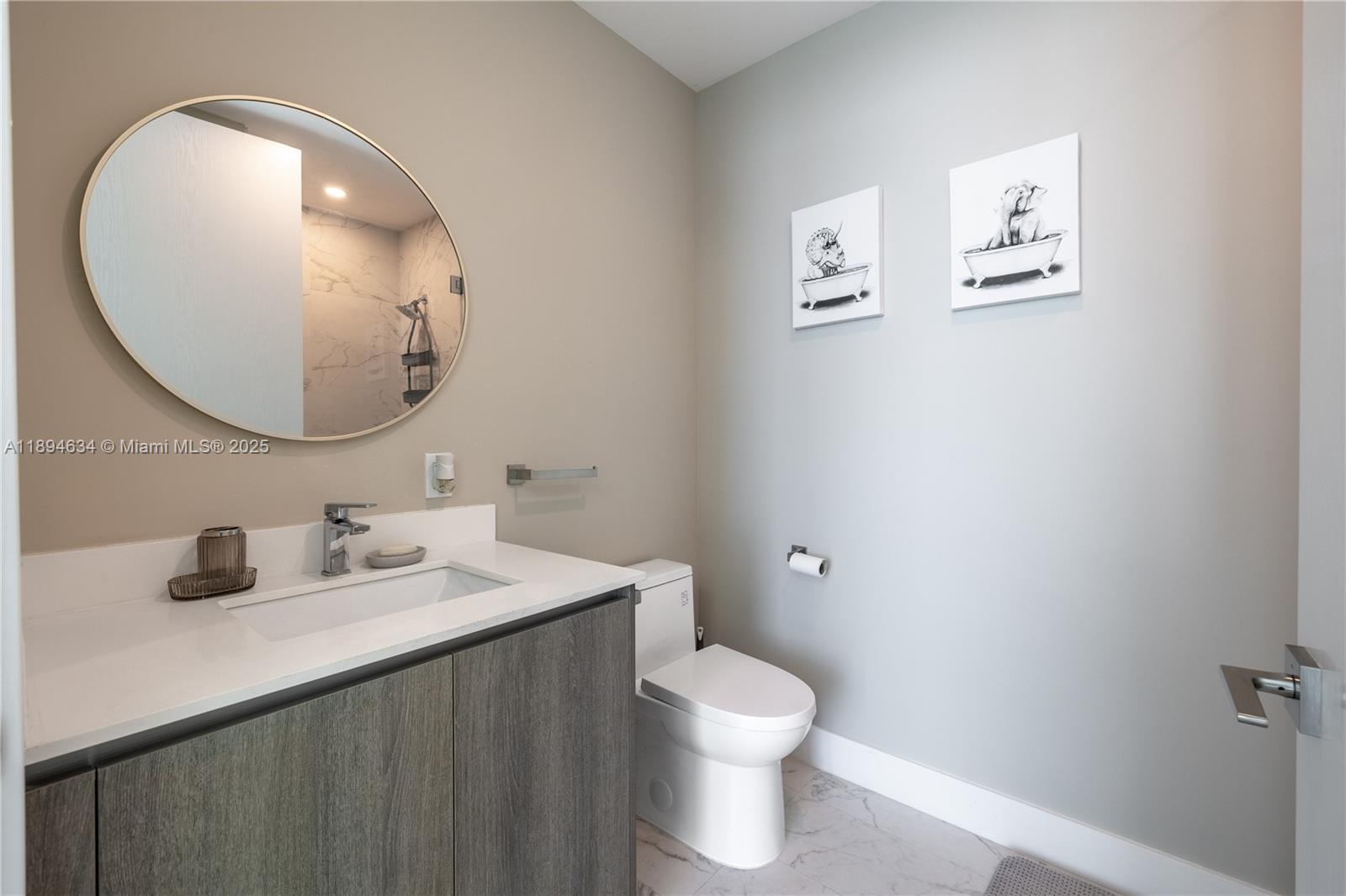 AURORA CONDOMINIUM - Residential Lease