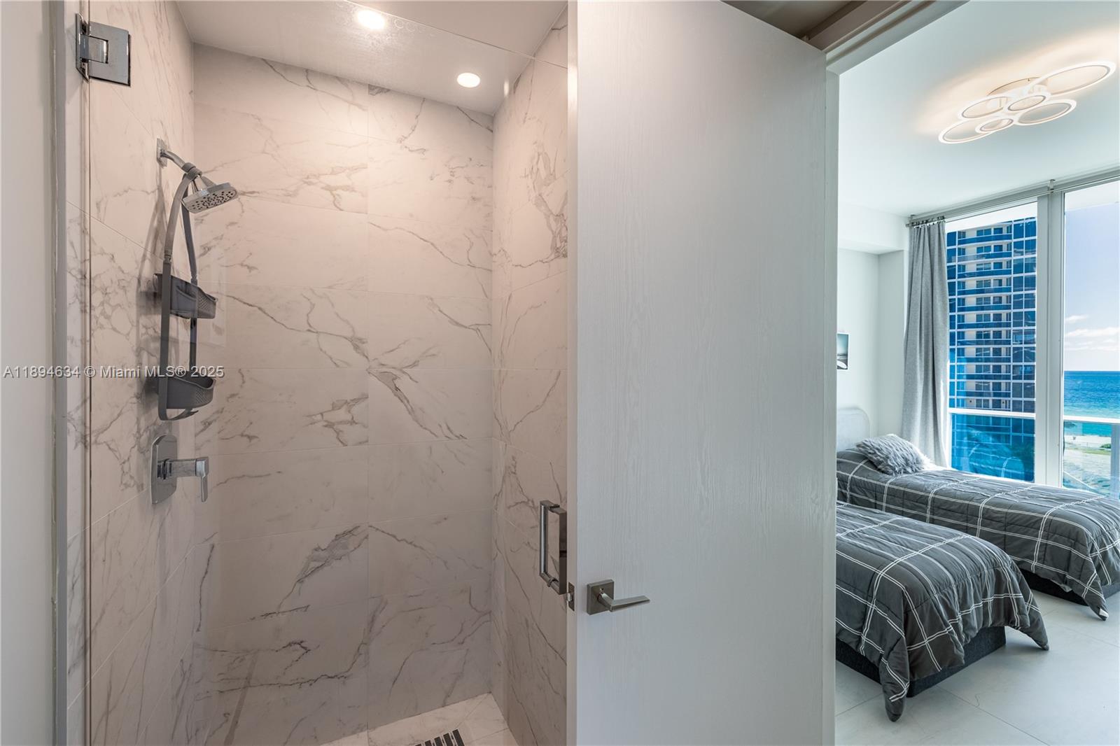 AURORA CONDOMINIUM - Residential Lease