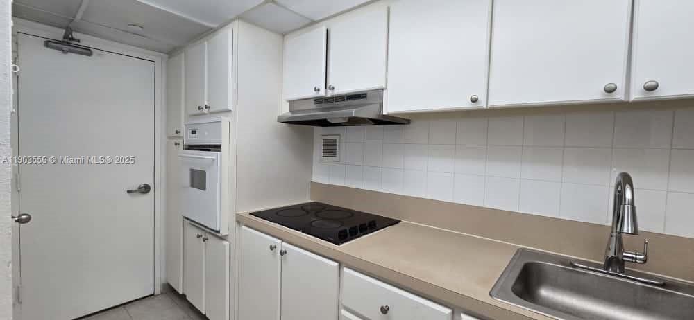 MIRADOR 1200 CONDO - Residential