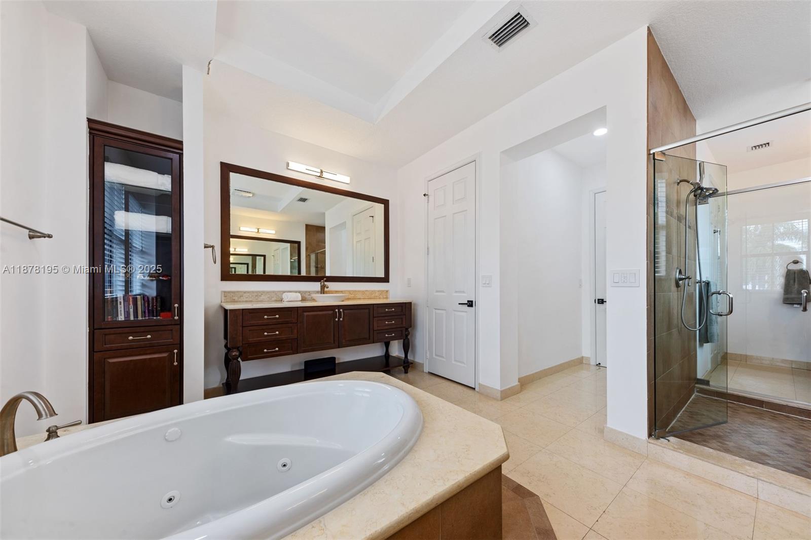 MONTERRA - Residential