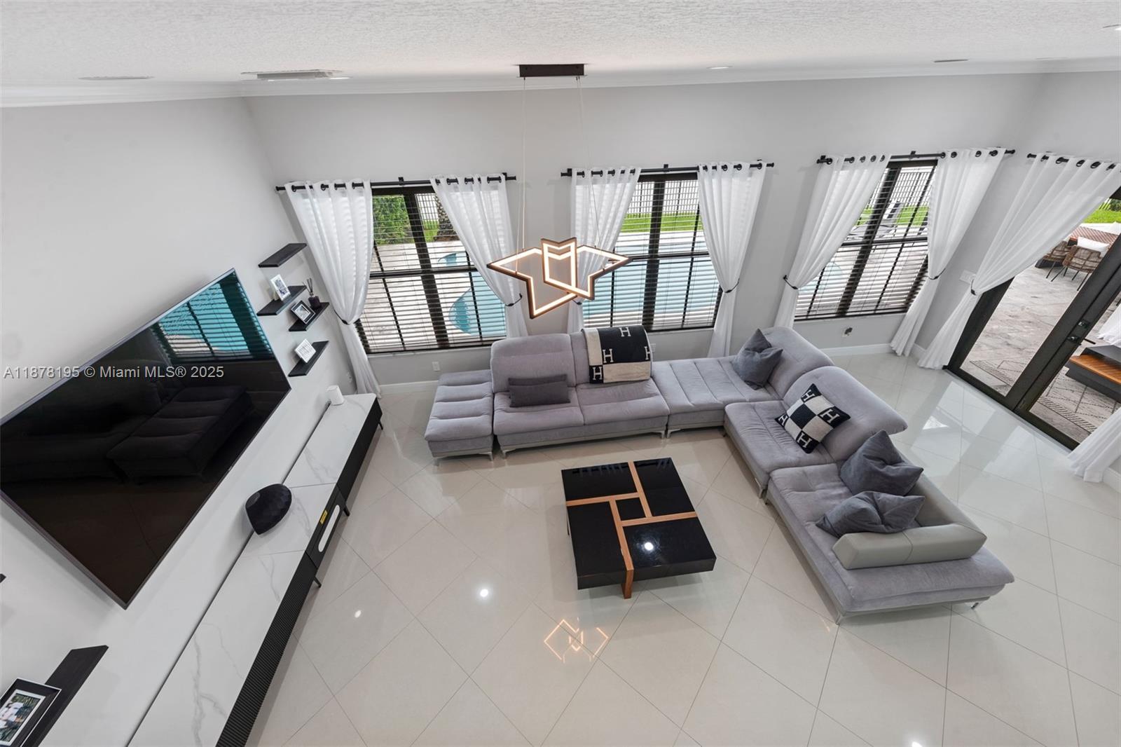 MONTERRA - Residential