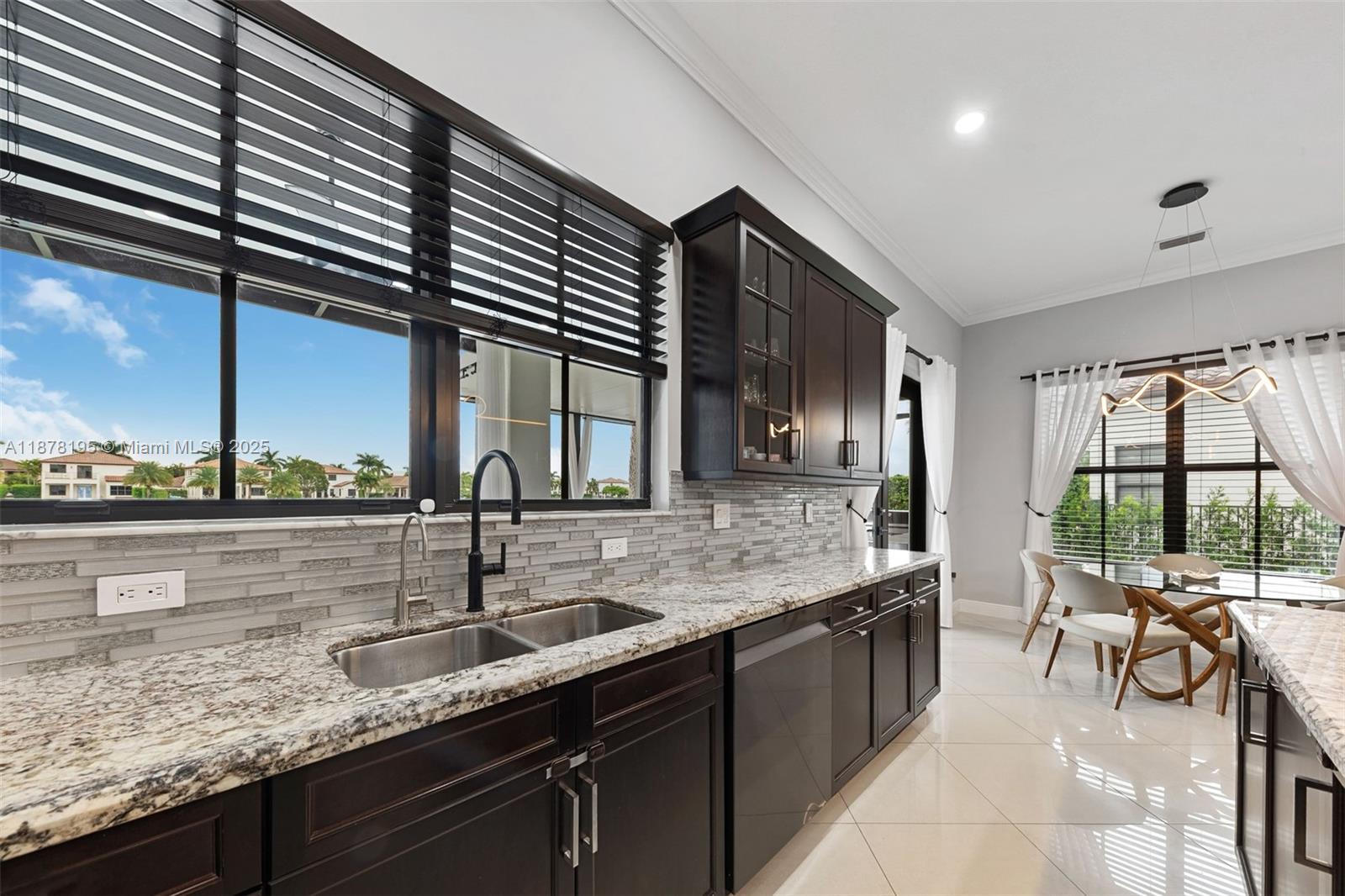 MONTERRA - Residential