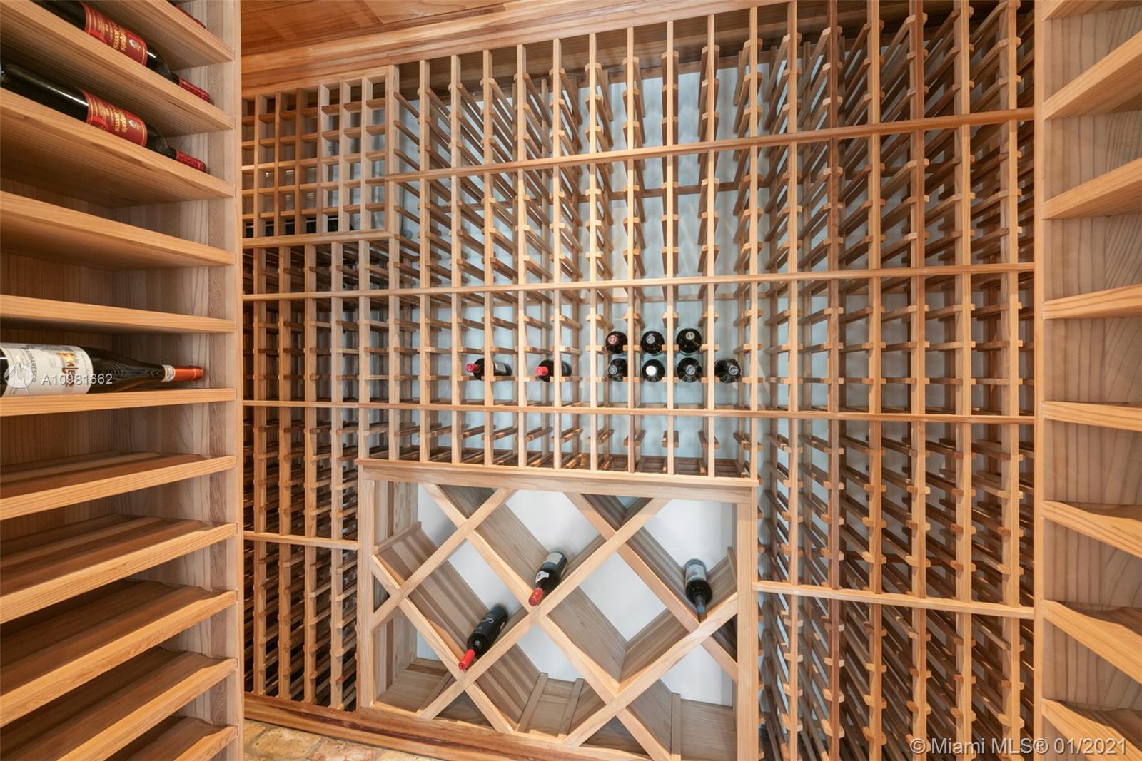 CAPE FLORIDA SUB SEC 3 - Residential