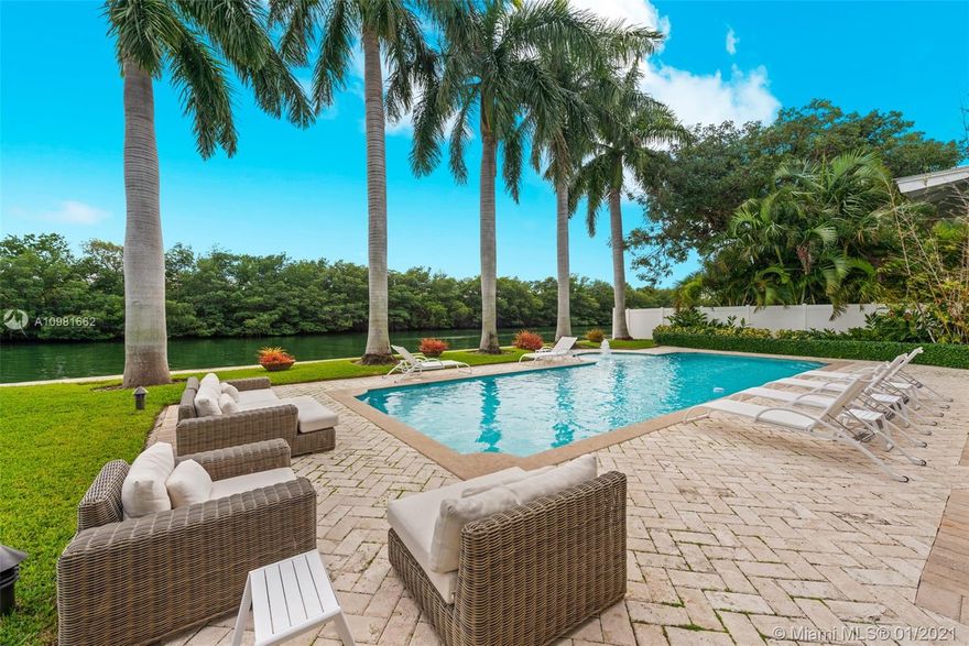 One of Key Biscayne's few homes on Pines Canal facing Cape Florida State Park, so your views will always be of the mangroves and Bill Baggs State Park. This ideal location offers complete privacy, as you have no homes or construction across the canal! This is truly a boater's dream home! L-shaped seawall can fit 2 boats ! Gorgeous formal and informal areas , large and functional kitchen and water views throughout! Six car garage for the car lover!! Wine cellar, elevator , ground floor gym ! Five bedrooms/ 6 baths/ 3 half baths!